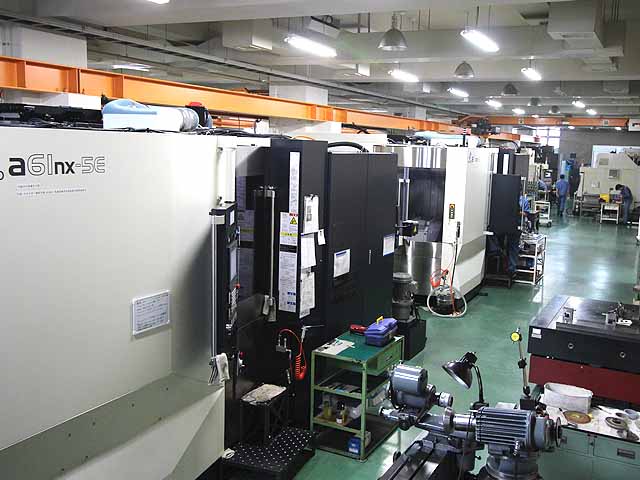 本社工場内部